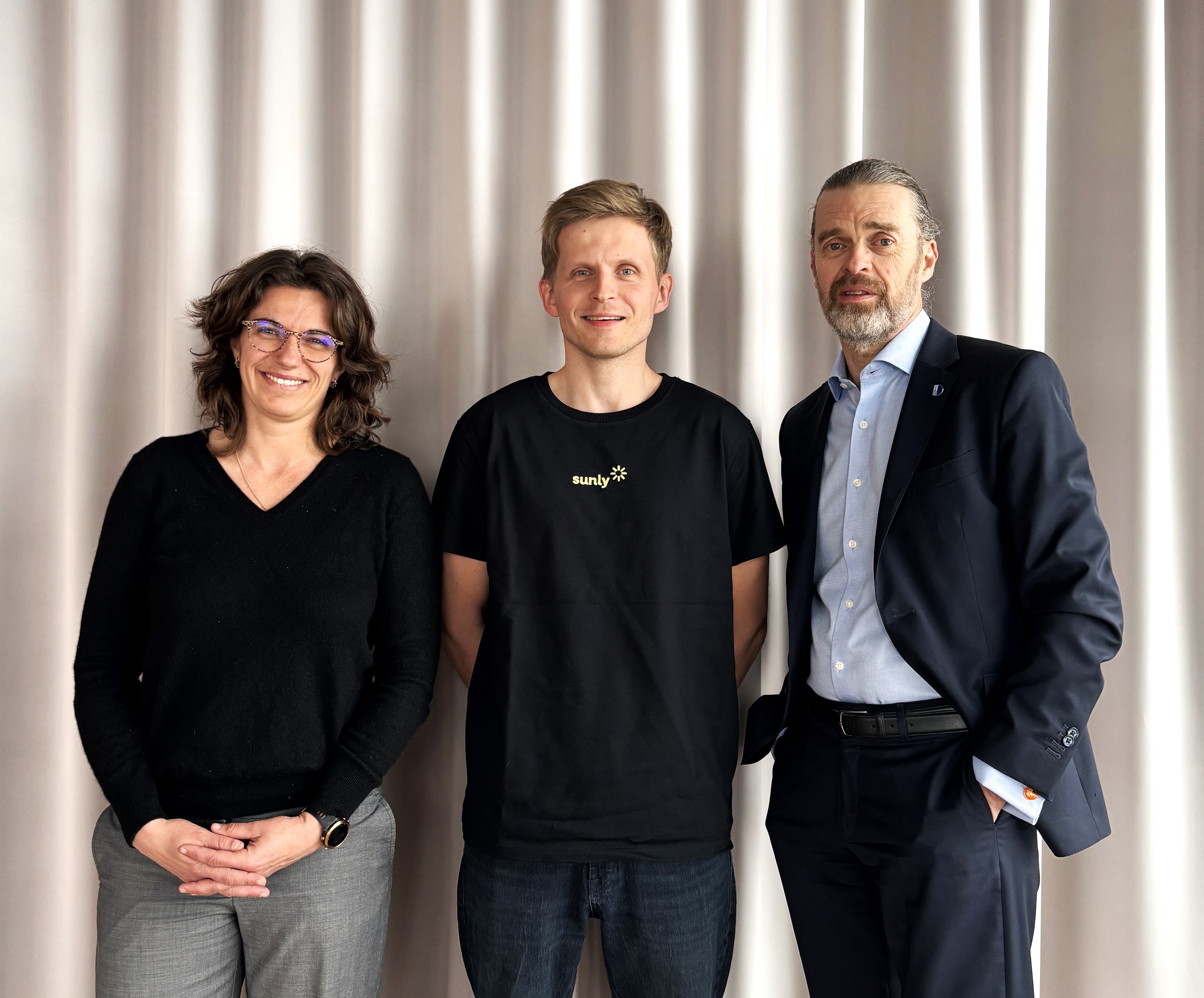 PARTNERE: Aurélie Gayraud (Valorem) og Klaus-Erik Pilar (Sunly) sammen med Magnus Hallman i Deep Wind Offshore.